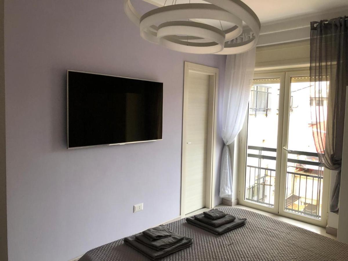 Easyhomeinเนเปิลส์ ภายนอก รูปภาพ